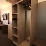 格拉夫巴尔顿酒店 3*