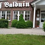格拉夫巴尔顿酒店
