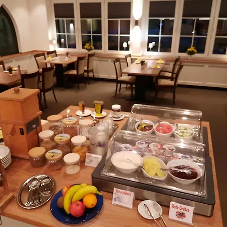 Graf Balduin מלון