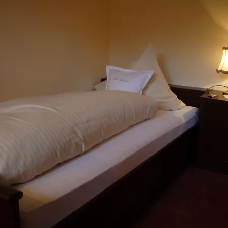 מלון Graf Balduin 3*