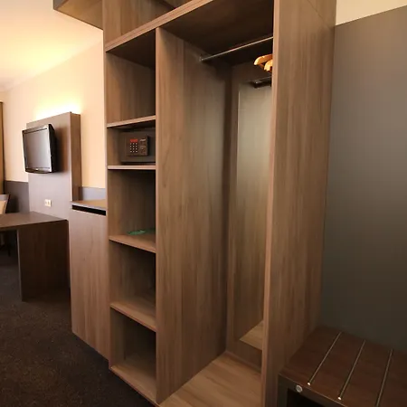 Отель Graf Balduin Esterwegen