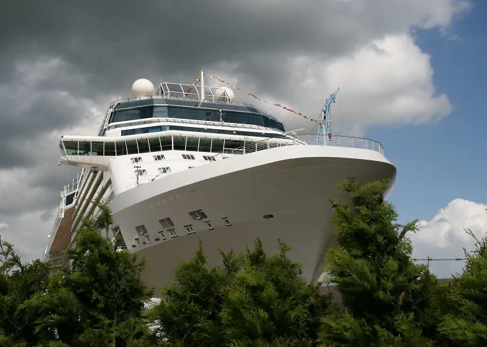 格拉夫巴尔顿酒店