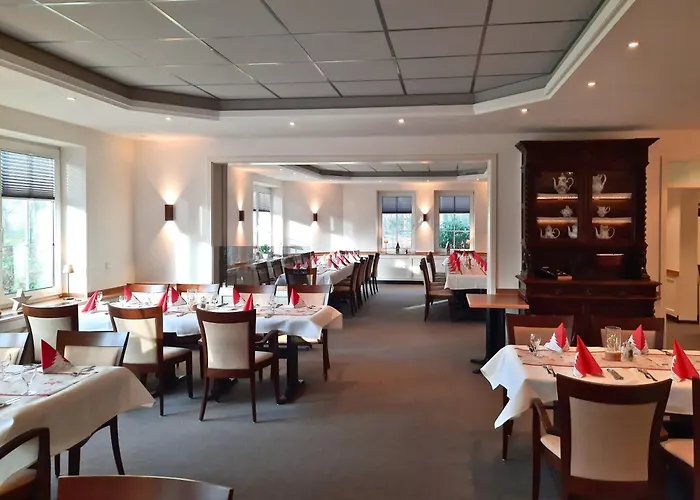 酒店 格拉夫巴尔顿酒店 3*