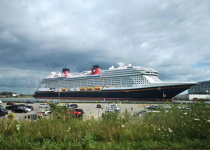 格拉夫巴尔顿酒店 酒店 3*